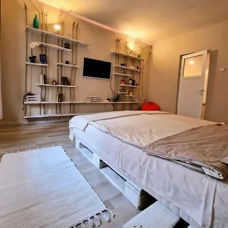 Super Cozy Central Apartment In The Heart Of Varna Exterior photo